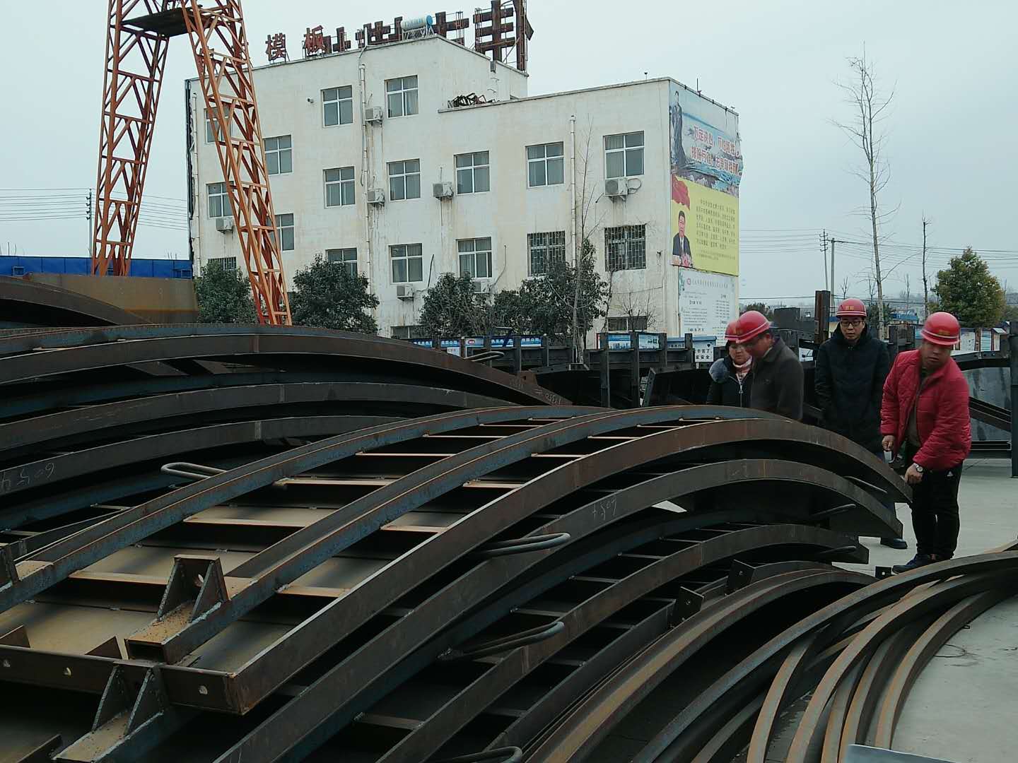 恭喜河南鋼模板廠(chǎng)家2018開(kāi)門(mén)紅