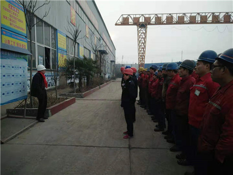 安全環(huán)保一起抓，偉志模板重磅出擊