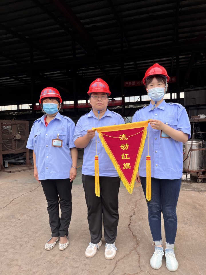 偉志鋼模板企業(yè)文化構(gòu)建，頒發(fā)流動紅旗